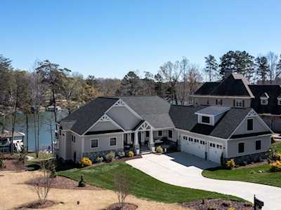 3740 Rivergrass Ln York, SC 29745