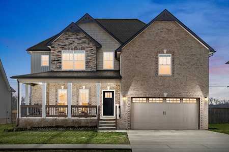 1745 Ellie Piper Cir Clarksville, TN 37043