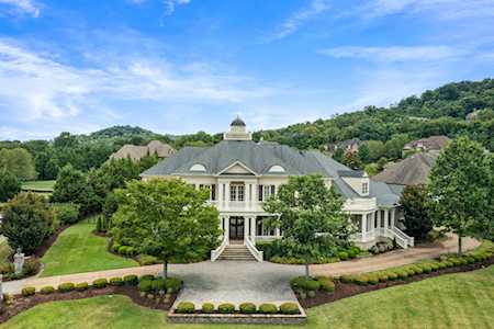 700 Brass Lantern Pl Brentwood, TN 37027
