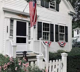 101 High St Bristol, RI 02809