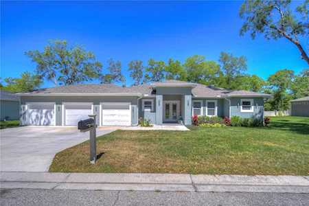 30045 Vienna Woods Ln Wesley Chapel, FL 33545