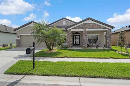8449 Bluevine Sky Dr Land O Lakes, FL 34637