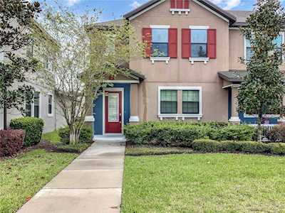 5806 Village Center Dr Lithia, FL 33547