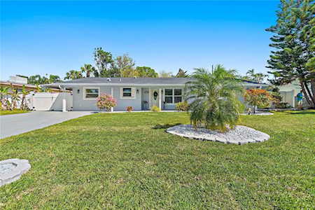 5140 37th WAY S St. Petersburg, FL 33711