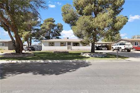 853 Navajo Ln Las Vegas, NV 89110
