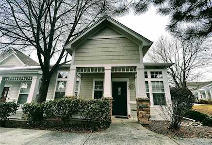 8300 Fairmount Dr #A104 Denver, CO 80247
