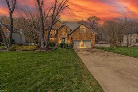 2209 Swaying Limb Ln Virginia Beach, VA 23456
