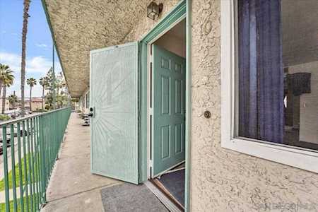 908 S Sunshine #10 El Cajon, CA 92020