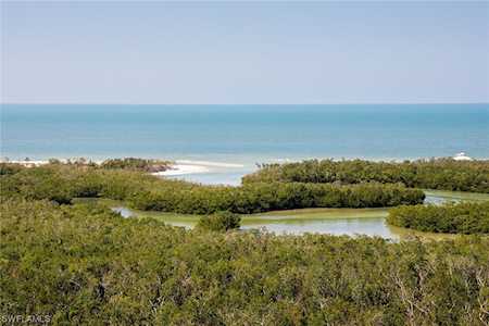 6075 Pelican Bay Blvd #1401 Naples, FL 34108