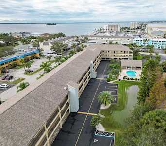 460 S Paula Dr #407 Dunedin, FL 34698