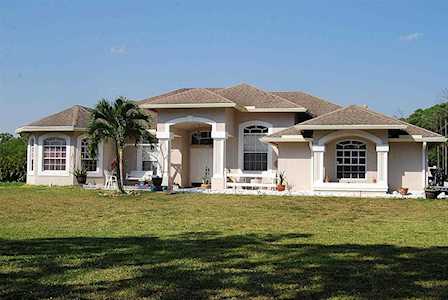 5529 Avocado Boulevard The Acreage, FL 33411