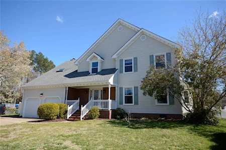813 Cedarwood Ct Chesapeake, VA 23322
