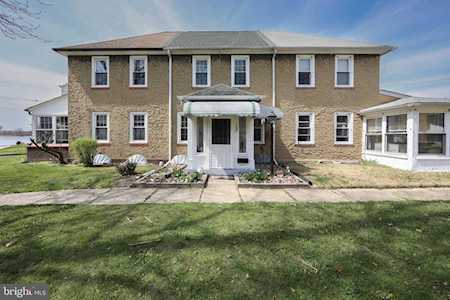 125 New Jersey Rd Brooklawn, NJ 08030
