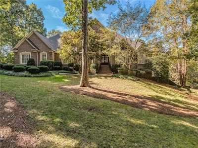 9230 Bradford Forest Dr Harrisburg, NC 28075