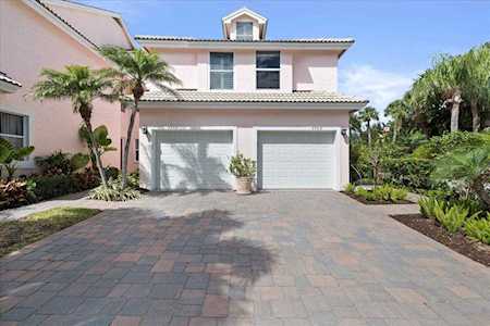 2905 N Fairway Drive Jupiter, FL 33477