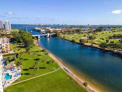 336 Golfview Road #404 North Palm Beach, FL 33408