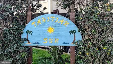 13 91st St #201 Ocean City, MD 21842