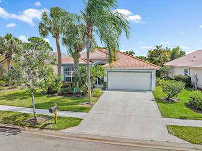 4914 SE Devenwood Way Stuart, FL 34997