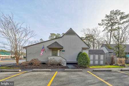 39353 W Pine Ct Bethany Beach, DE 19930