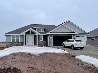 2643 Willow Grove Ln Green Bay, Village of Bellevue, WI 54311