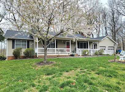 410 Woodcrest Ln Albemarle, NC 28001