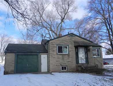 890 Ridge Ln Oshkosh, City of Oshkosh, WI 54901