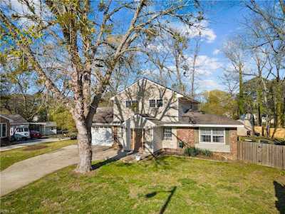 3720 Cardinal Ln Portsmouth, VA 23703