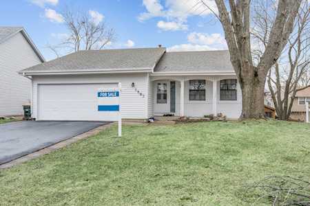 1587 Brookside Dr Hoffman Estates, IL 60169