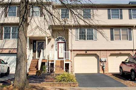 5456 Jaclyn Ln Bethlehem, PA 18017