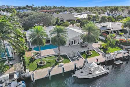 2339 NE 26th St Lighthouse Point, FL 33064