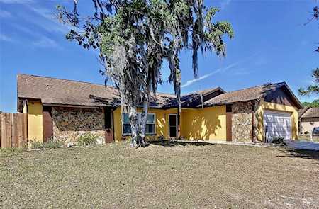 7301 Bramblewood Dr Port Richey, FL 34668