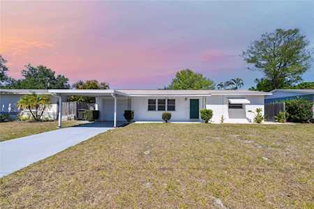 5627 57th Ave N St. Petersburg, FL 33709