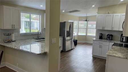 2449 Highland Acres Dr Clearwater, FL 33761