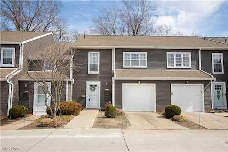1693 Walnut Ln #1-7 Rocky River, OH 44116