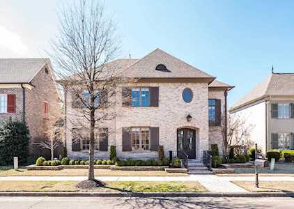 1883 Old Towne Ln Germantown, TN 38139