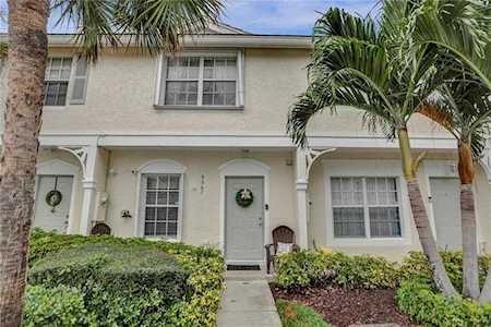 9967 NW 56th Pl #9967 Coral Springs, FL 33076