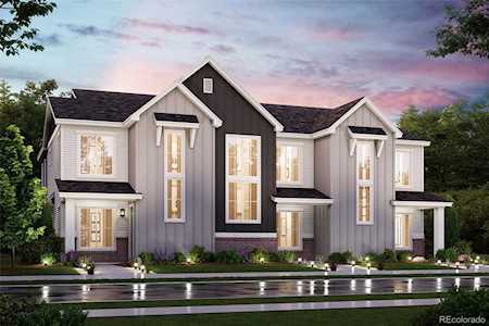1832 S Poplar Ct Denver, CO 80224
