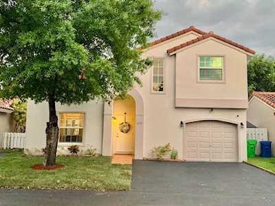 1214 NW 125th Terrace Sunrise, FL 33323