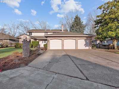 7785 SW Village Greens CIR Wilsonville, OR 97070