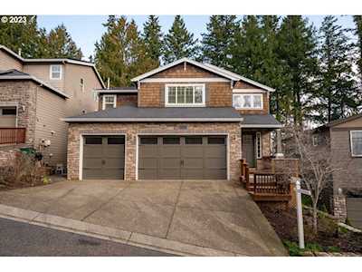16327 SW Gemstone CT Beaverton, OR 97007