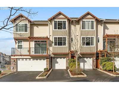 754 NW 118th AVE #102 Portland, OR 97229