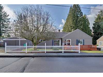 610 SE 5th ST Gresham, OR 97080