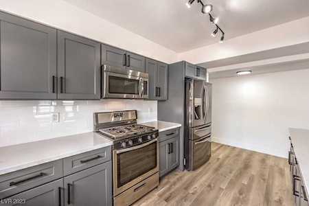 4242 Tarkin Ave Las Vegas, NV 89120
