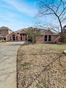 8808 Royal Oaks Drive North Richland Hills, TX 76182