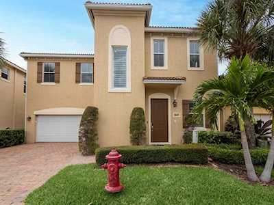 3647 Jamestown Lane Boynton Beach, FL 33435