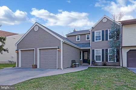 60 Brambling Ln Voorhees, NJ 08043