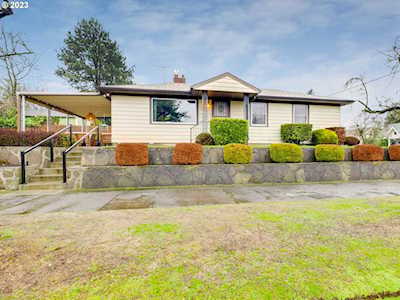 5329 NE Hancock ST Portland, OR 97213