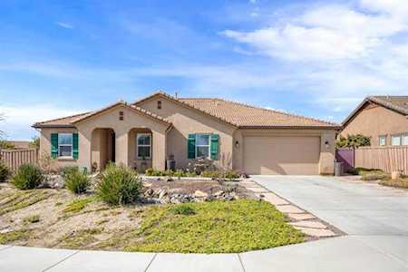 2073 James Gaynor Street Fallbrook, CA 92028