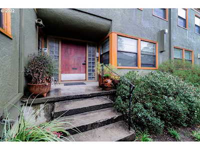 2025 SE Caruthers ST #10 Portland, OR 97214