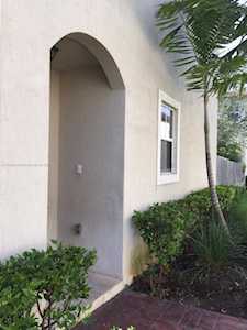 1034 NE 208th St #0 Miami, FL 33179